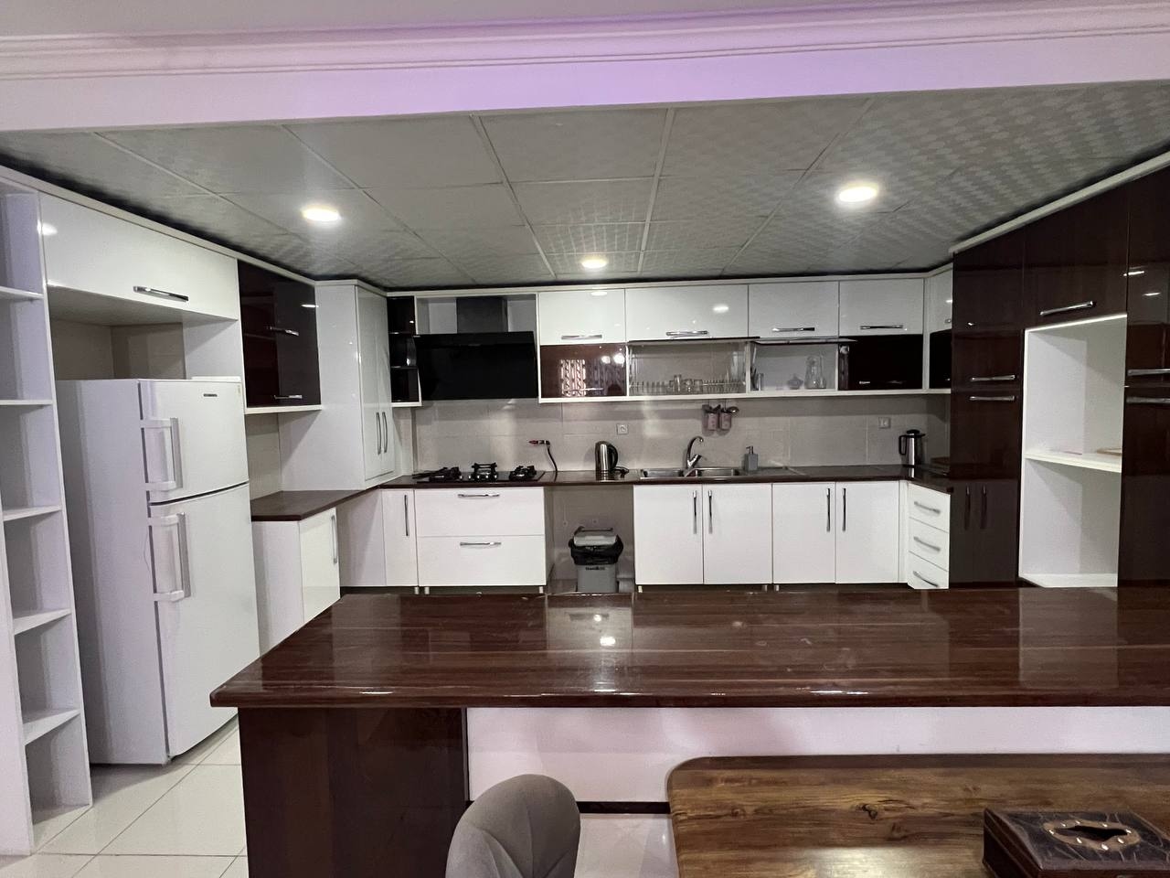 اجاره آپارتمان در کوی وحدت شیراز