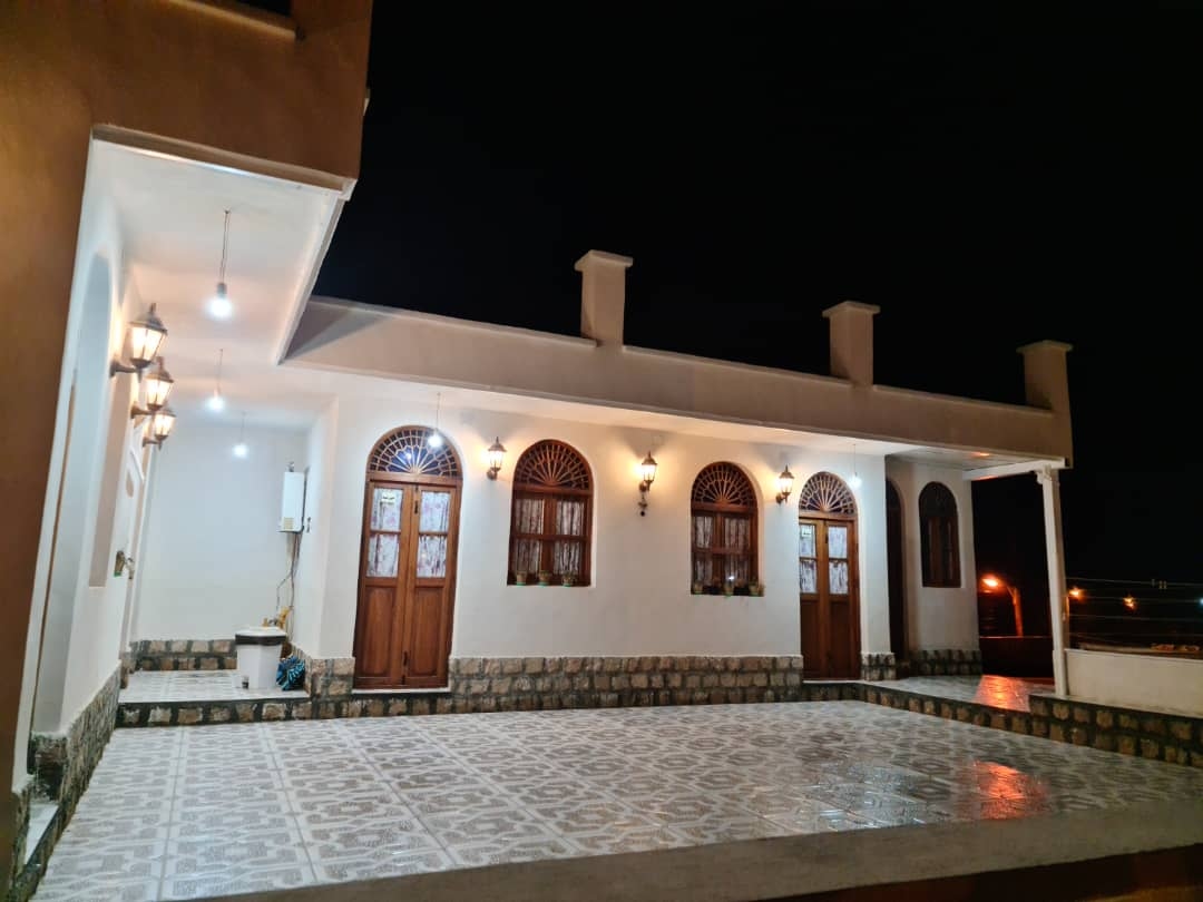 اجاره اتاق سنتی نزدیک ساحل در بندرگاه - 15متر خورشید و صدف