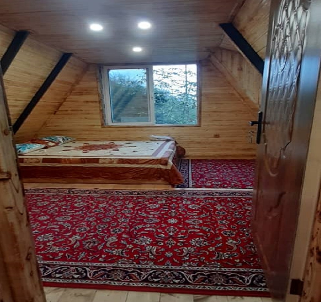 اجاره کلبه سوئیسی با جکوزی در روستای لیماکش - آرش