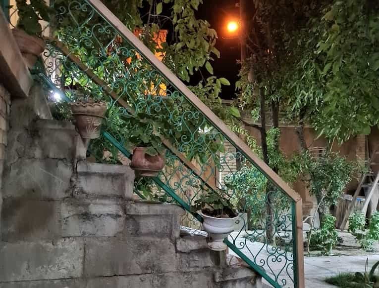 اجاره اقامتگاه بومگردی در بویین میان دشت اصفهان