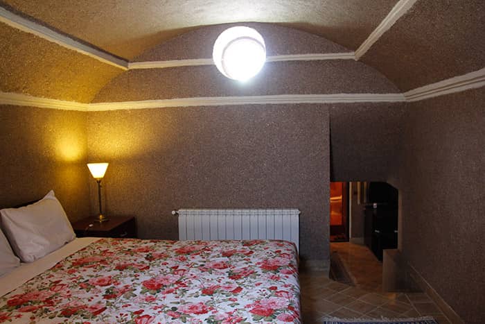 اجاره اجاره سوئیت سنتی در یزد - گشتاسب