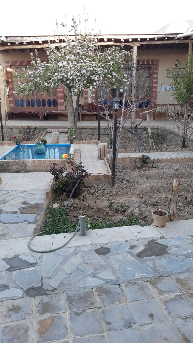 اجاره خانه سنتی در خورهه محلات - سرسرا