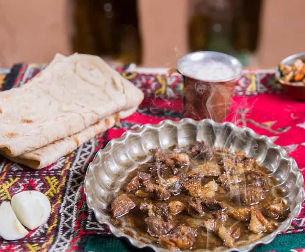 اجاره اقامتگاه بومگردی در اسفراین - اتاق 1