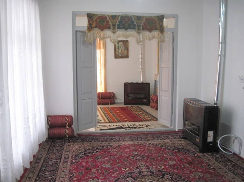 اجاره اتاق بومگردی درجه یک در سربندان تهران