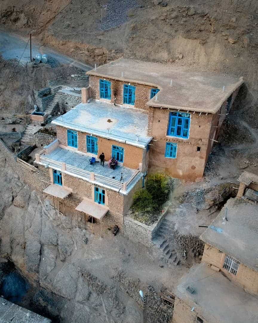 اجاره اقامتگاه بومگردی و خانه روستایی در گلین سنندج-باران اتاق 1