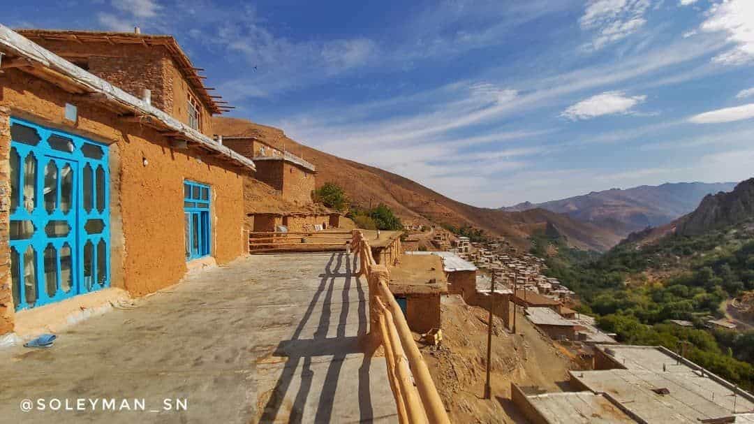 اجاره اقامتگاه بومگردی و خانه روستایی در گلین سنندج-باران اتاق 1
