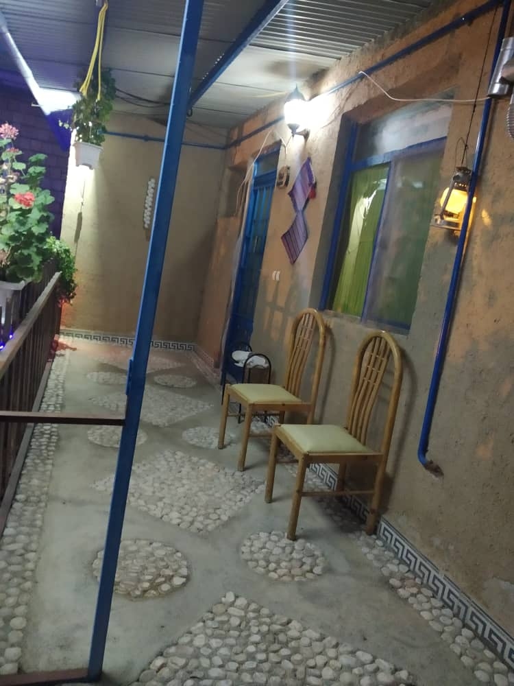 اجاره بومگردی سنتی در قلعه چه مینودشت - رعنا