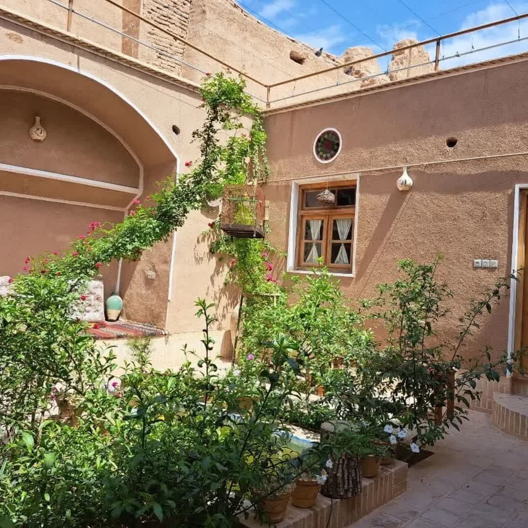 اجاره اقامتگاه سنتی در یزد - یک تخته