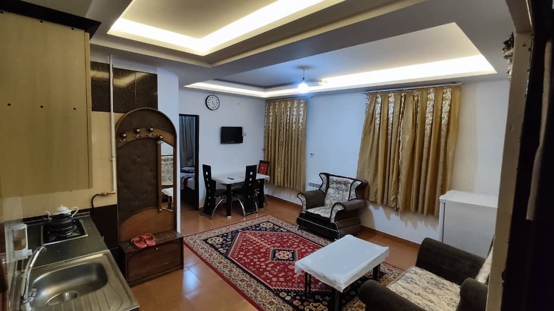 اجاره آپارتمان شیک در طالقانی سرعین-دوخواب چهارتخته