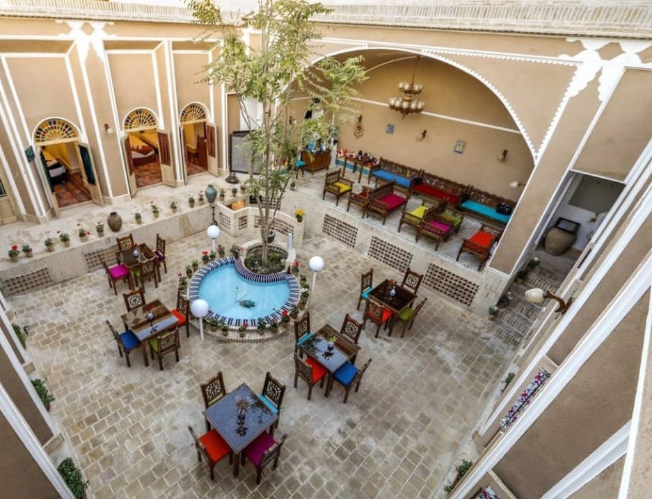 اجاره اتاق سنتی ترنج یزد - اتاق 14