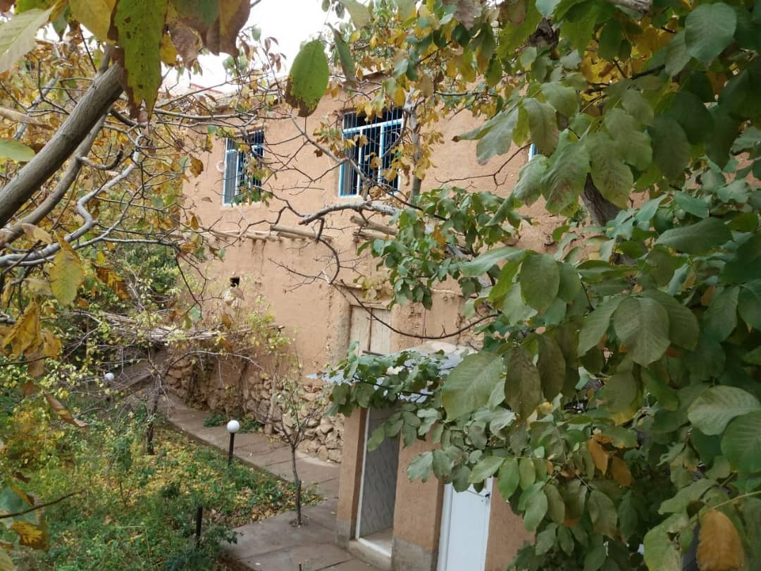 اجاره اتاق سنتی در روئین بجنورد