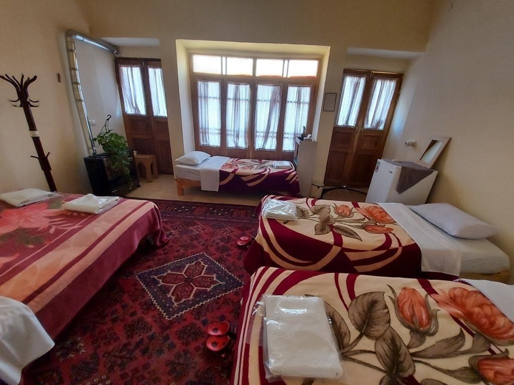 اجاره اتاق در کمال الملک کاشان - نوروز