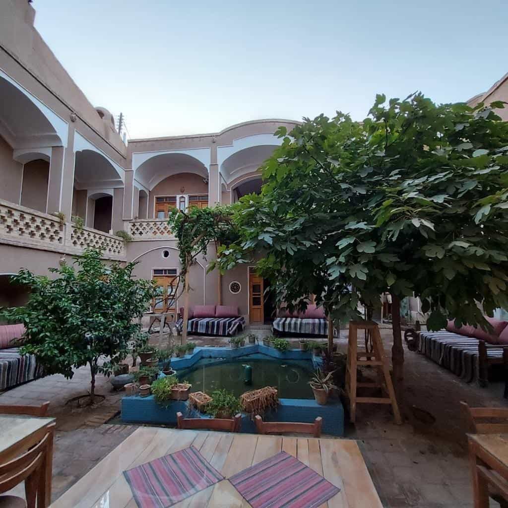 اجاره اتاق در کمال الملک کاشان - نوروز