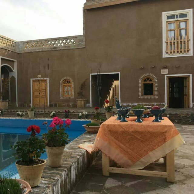 اجاره بومگردی در روستای رادکان چناران