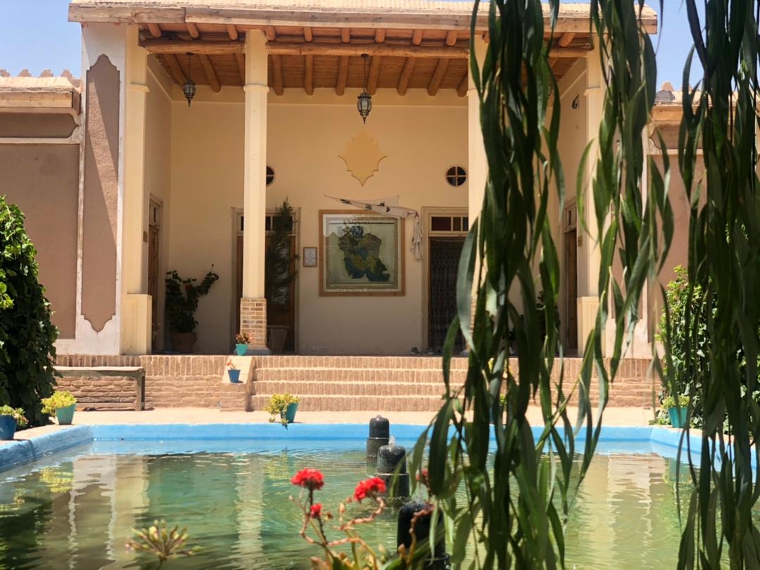 اجاره اتاق سنتی رادکان چناران