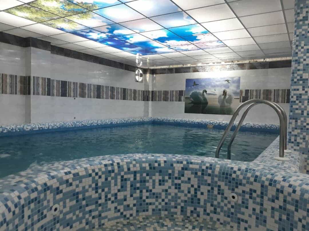 اجاره ویلا با استخر سرپوشیده در بهارستان رامسر