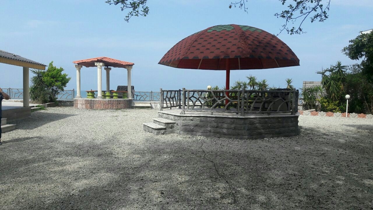 اجاره ویلا ساحلی چهارخواب 250 متری در خط هشت چالوس