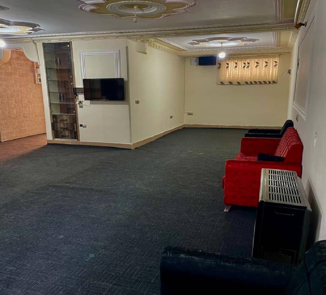 اجاره آپارتمان در معلم - همکف