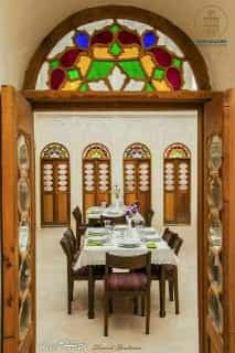 اجاره مجتمع بوم گردی درآقازاده ابرکوه - اتاق ماه عسل