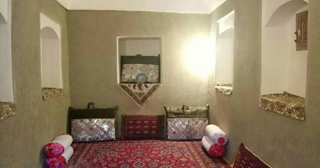 اجاره اقامتگاه سنتی آق سید ذبیه الله اتاق 5
