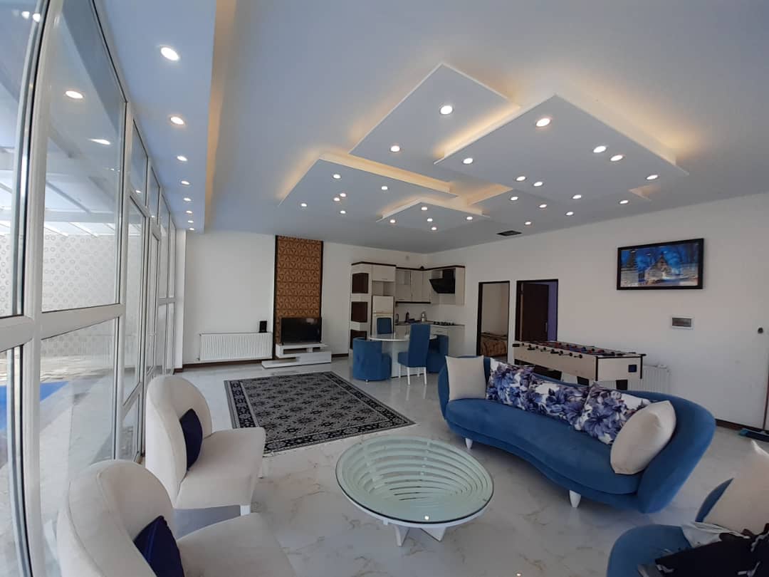 اجاره ویلا با استخر سرپوشیده در چناران کردان