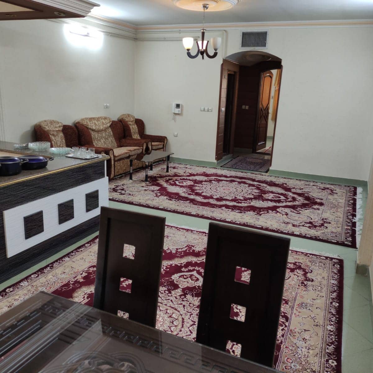 اجاره سوئیت تک خواب در میدان بسیج مشهد