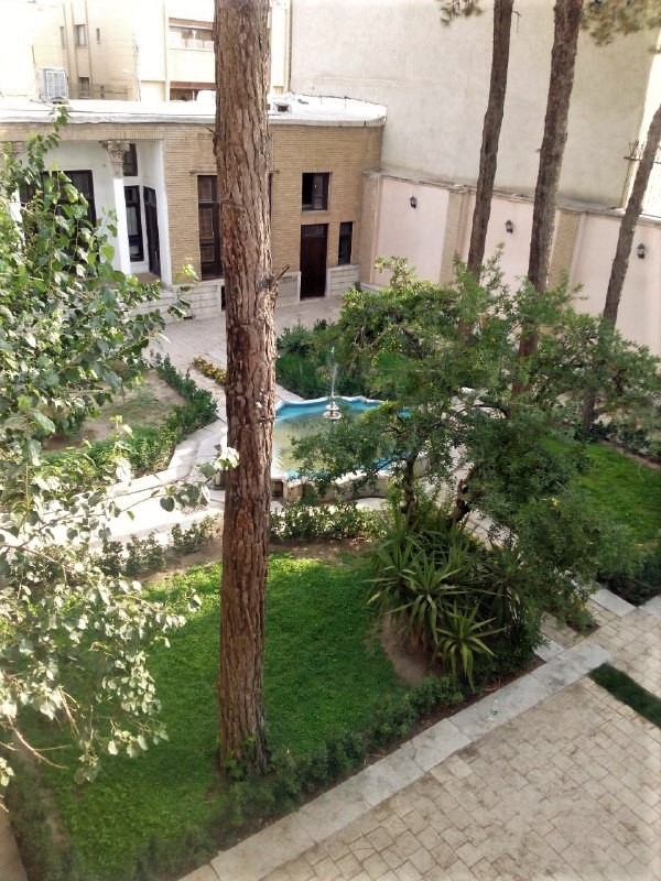 رزرو خانه سنتی 6تخته نزدیک میدان نقش جهان - شاهنشین