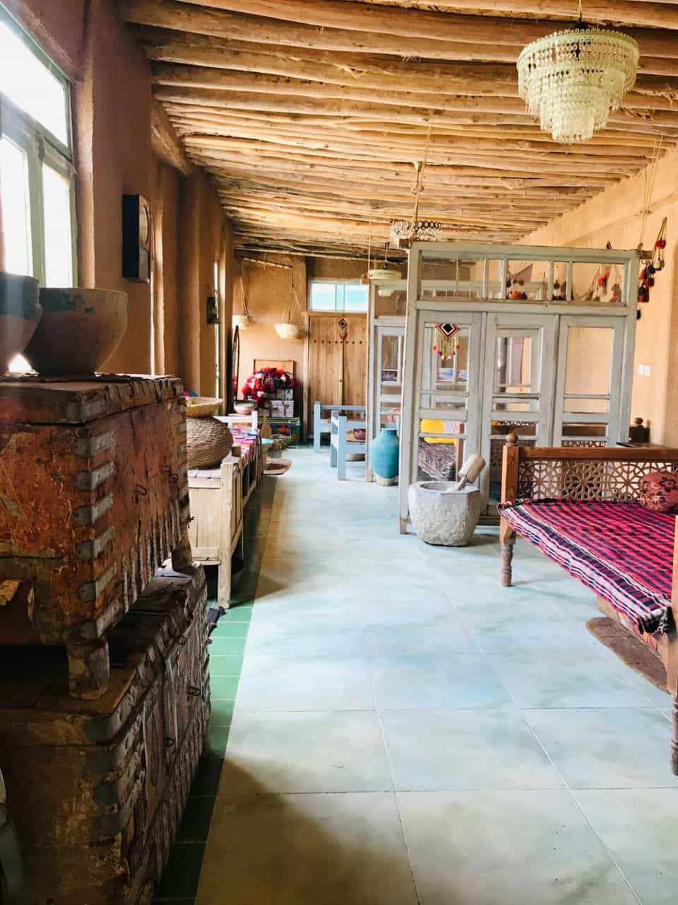 اجاره  بومگردی سنتی در آباده _دو تخته مستردار