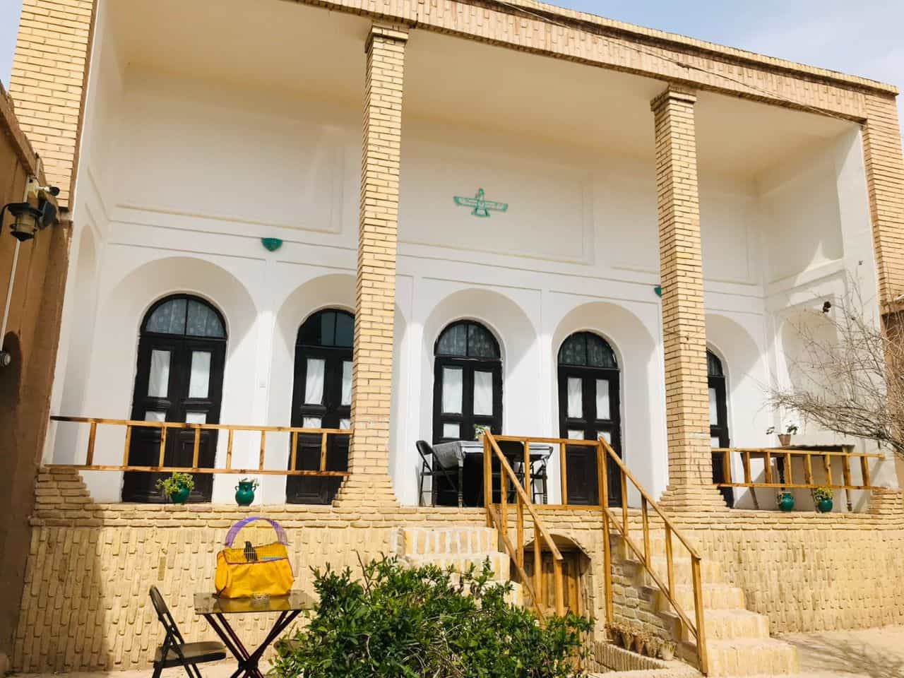 اجاره  بومگردی سنتی در آباده-دوتخته مستردار