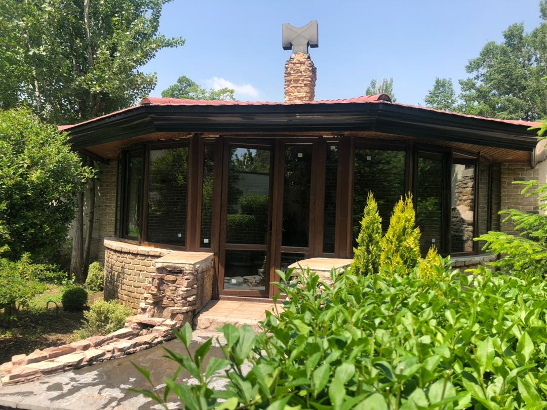 اجاره ویلا با استخر روباز در لواسان تهران