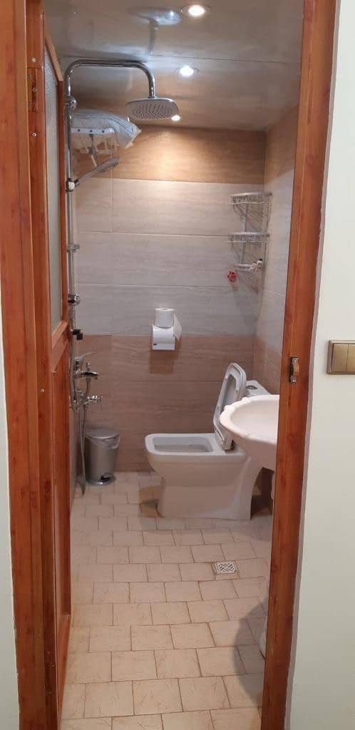 اجاره اتاق بومگردی فاضل نراقی کاشان -3 تخته مستر