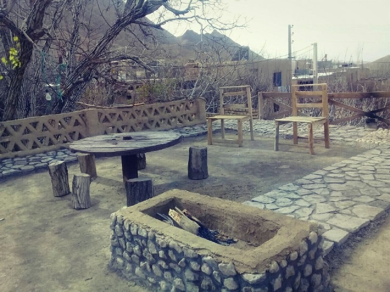 اجاره اقامتگاه در قلعه بالا شاهرود - اتاق 2