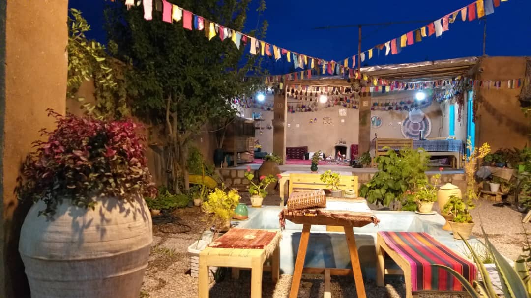 اجاره خانه سنتی در مادر سلیمان پاسارگاد - مهرگان