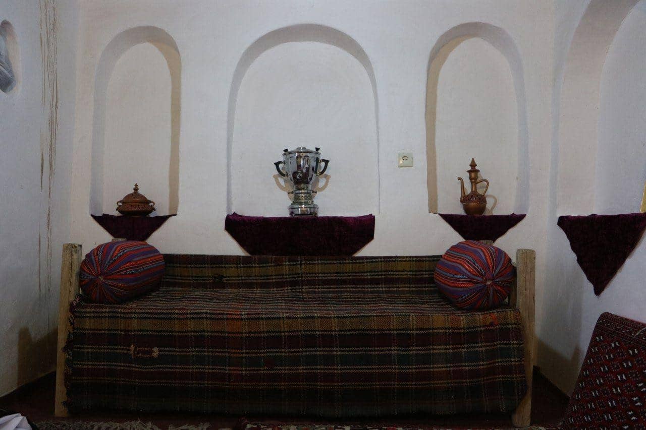 اجاره اتاق سنتی در شصتگان فسا