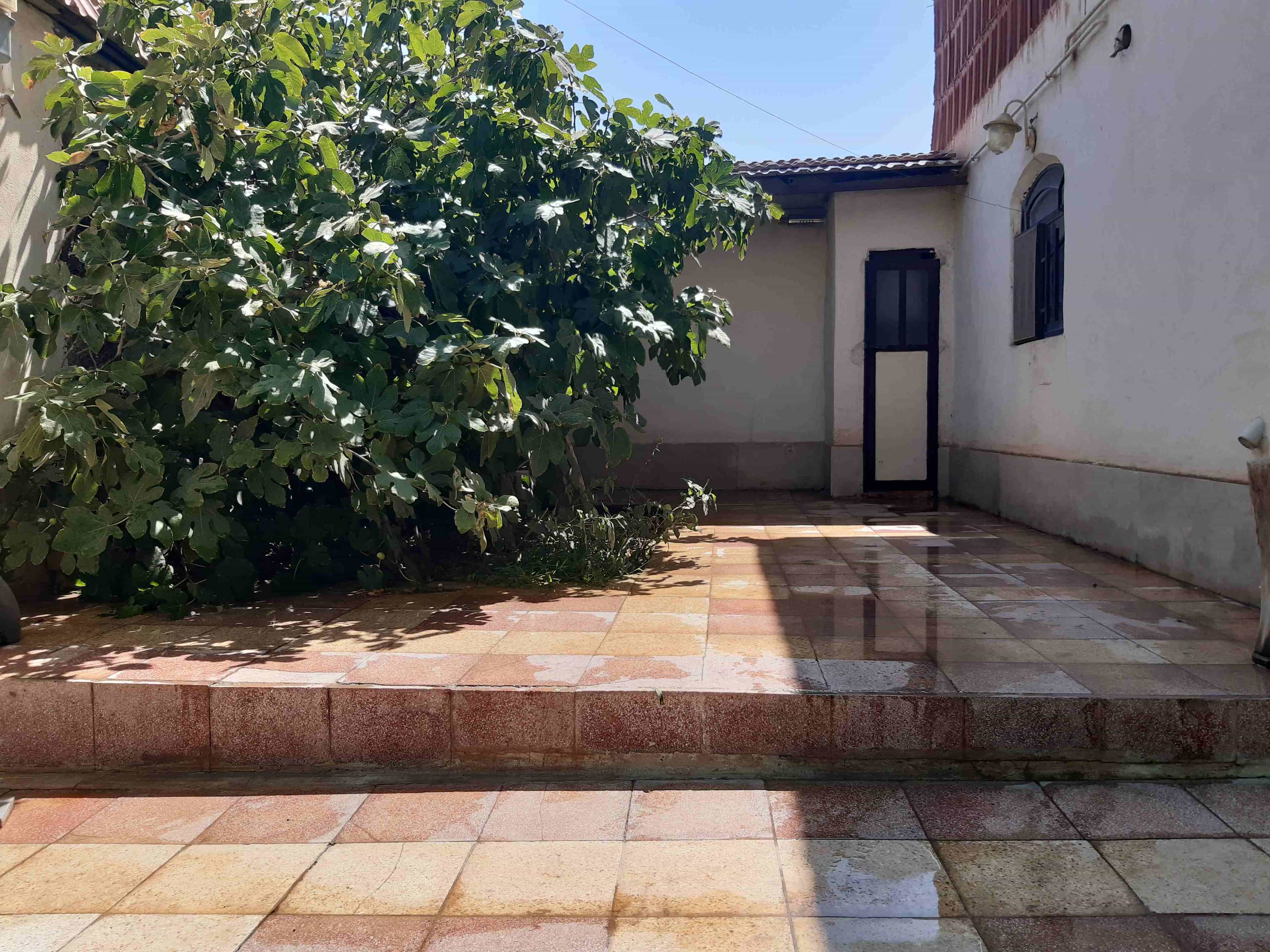 اجاره منزل ویلایی در امیرکبیر- کاشان دوخوابه همکف