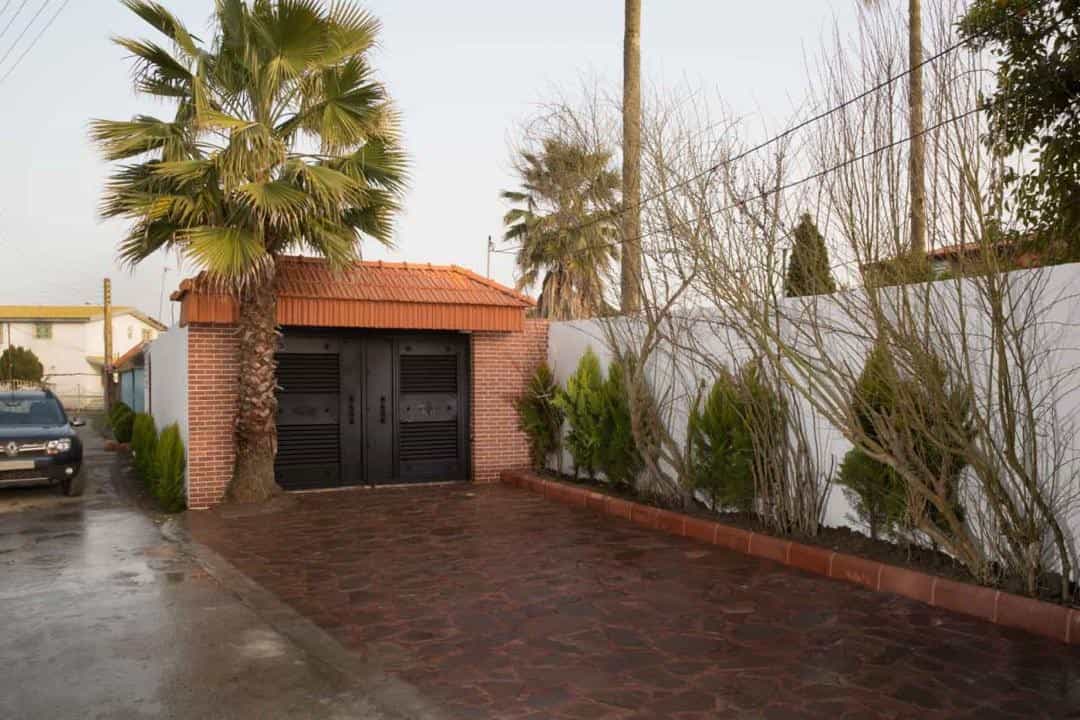 رزرو ویلا استخردار لوکس در شهرک امیرسالار سرخرود - محمودآباد - 1