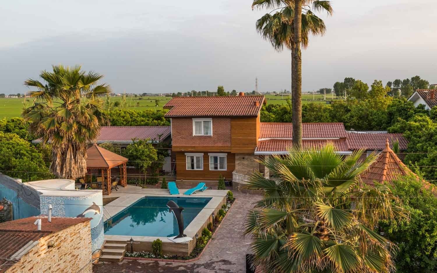 رزرو ویلا استخردار لوکس در شهرک امیرسالار سرخرود - محمودآباد - 1