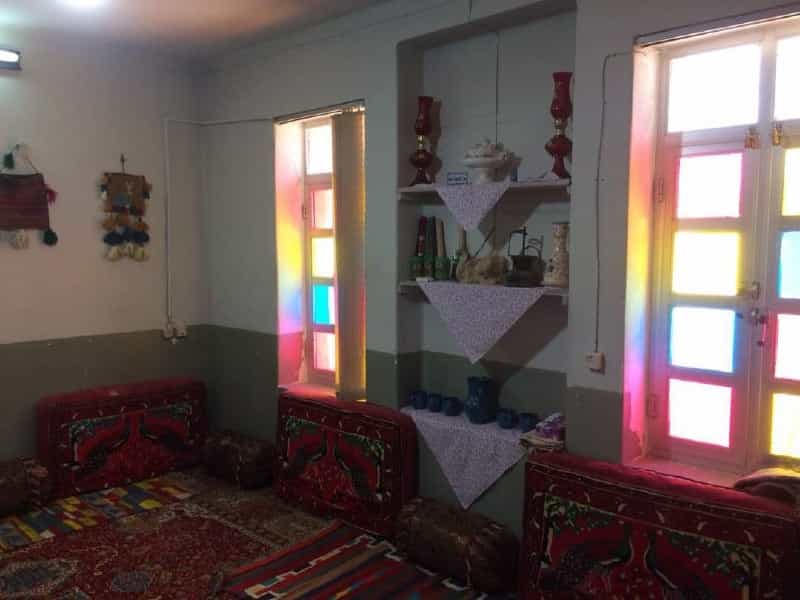اجاره بوم گردی سنتی در مرودشت-بهار نشین