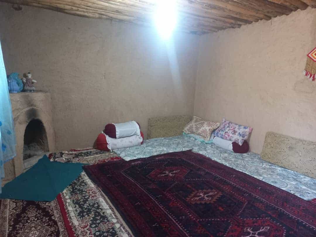 اجاره اتاق روستایی در قلعه سرد دهدز 16 متری