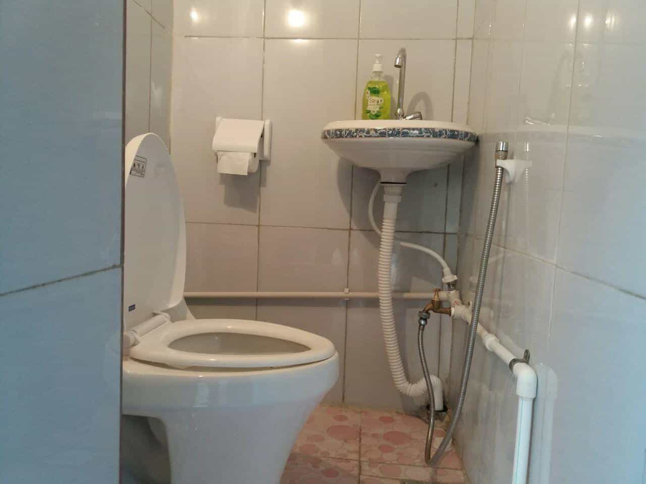 اجاره اتاق سنتی در روستای ترخین آباد همدان-10 متری