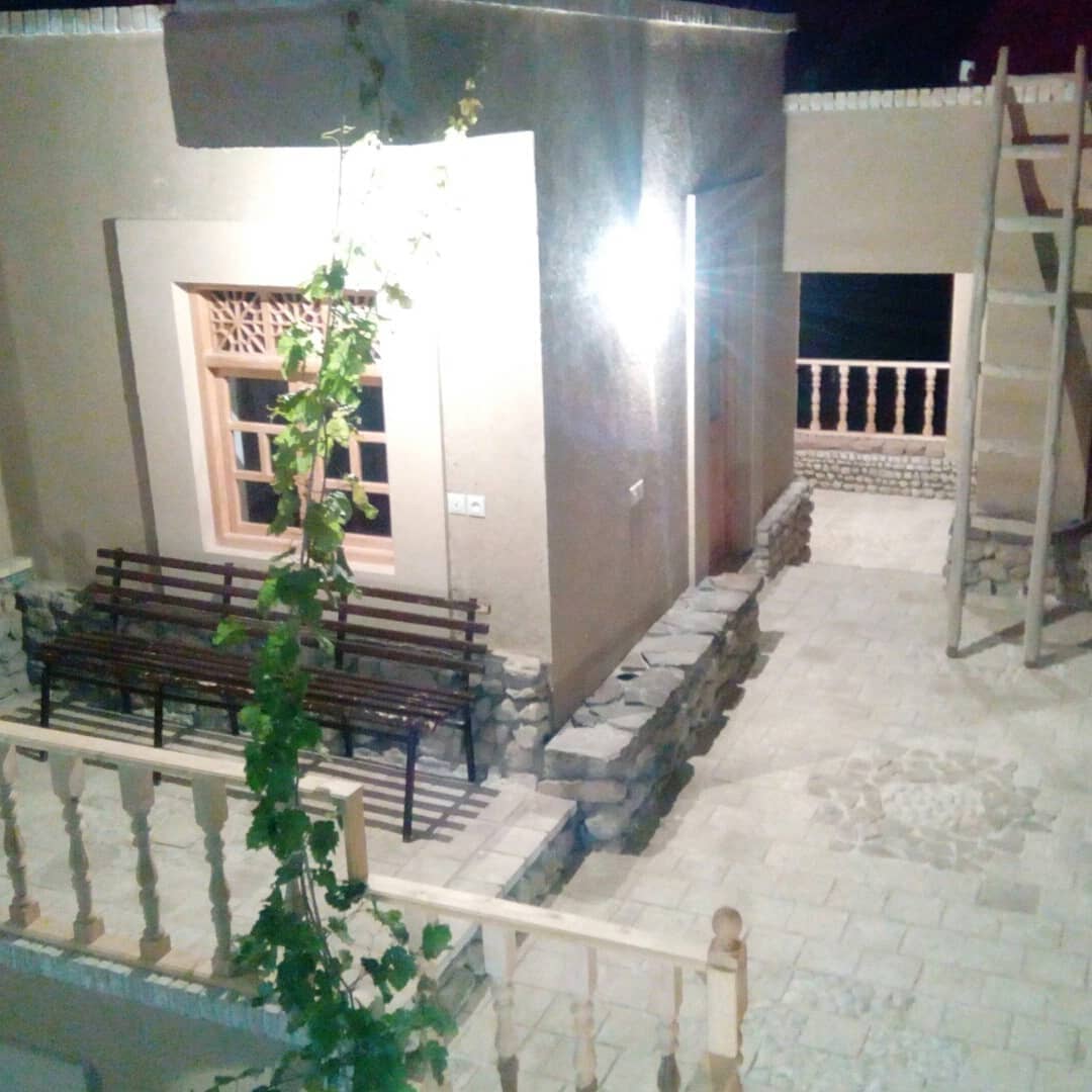 اجاره خانه سنتی با کیفیت در مهر توران سمنان-اتاق یکم