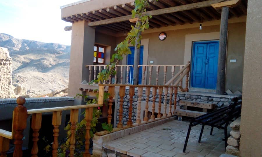 اجاره خانه سنتی با کیفیت در مهر توران سمنان-اتاق یکم