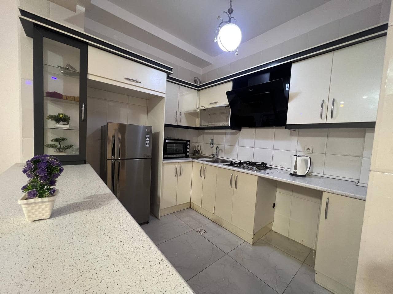 اجاره اپارتمان مبله شهرک نریمان قشم -واحد 3