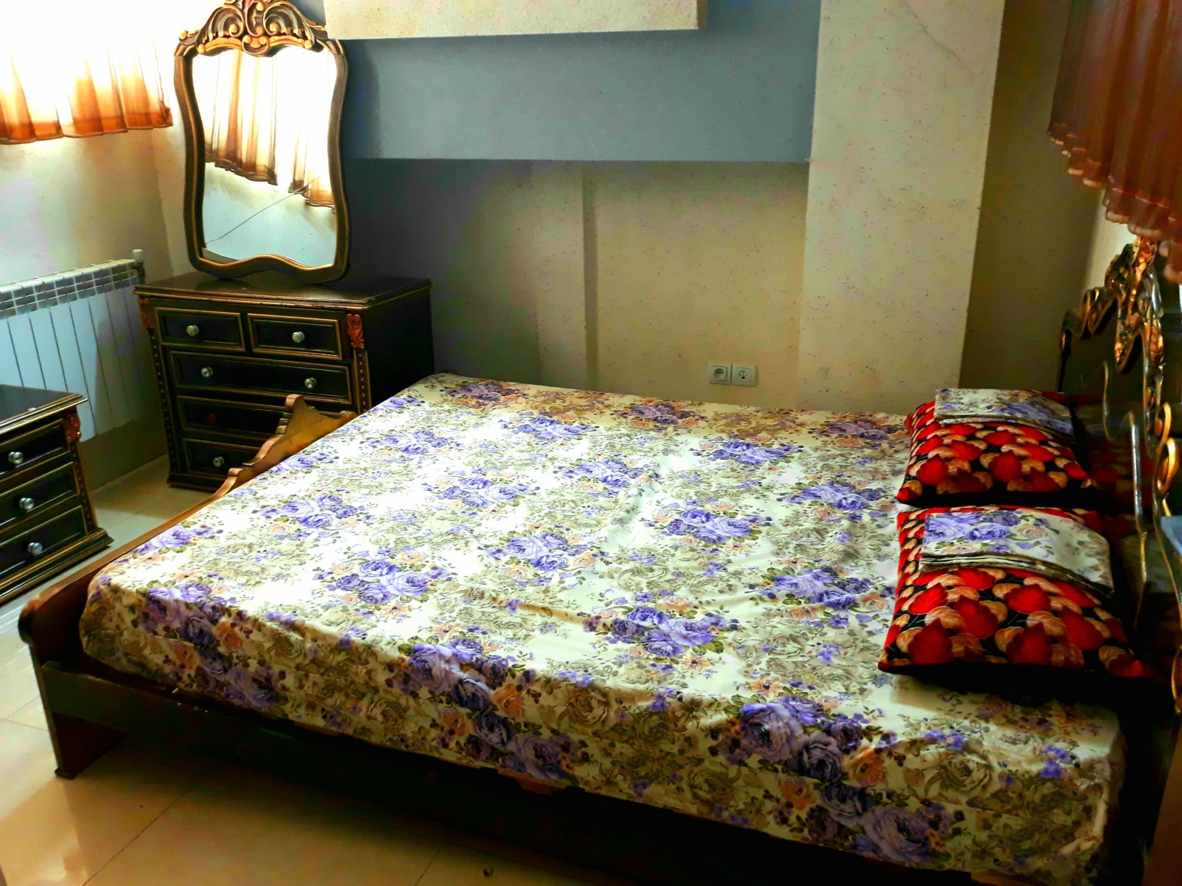 اجاره آپارتمان مبله اجاره ای در چهار باغ اصفهان