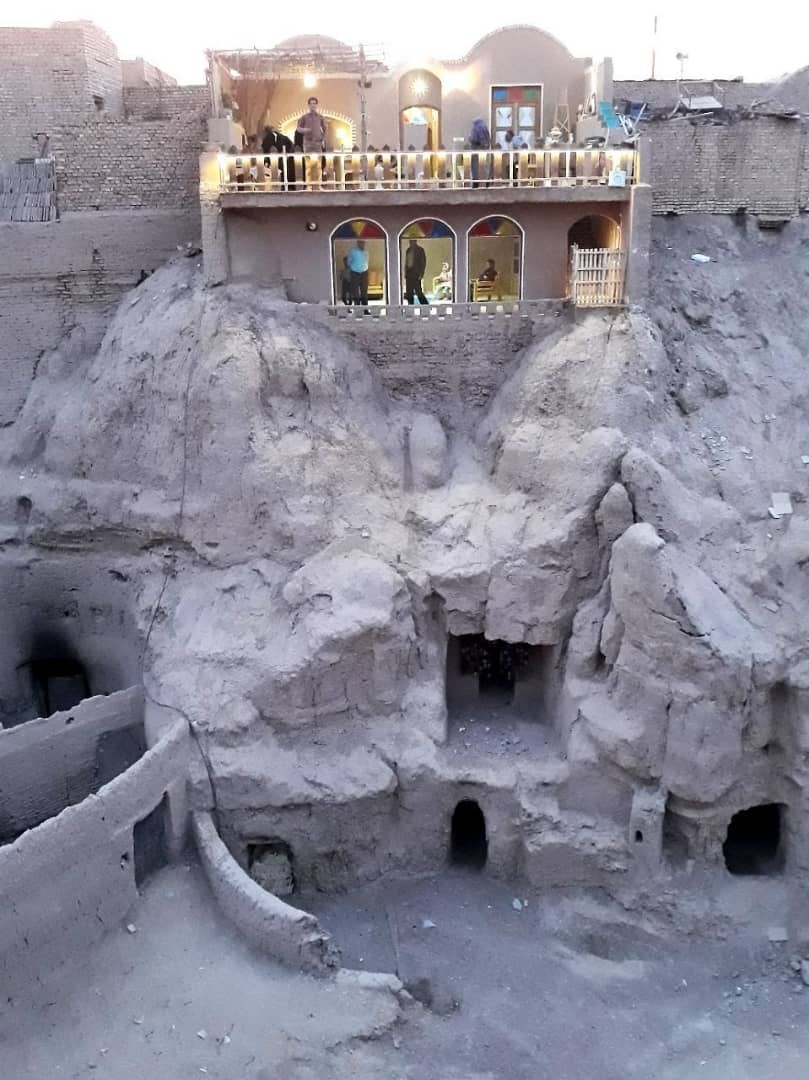 اجاره  بومگردی سنتی در یزد - لب خندق1