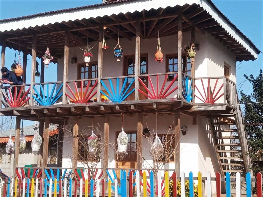 اجاره اقامتگاه بومگردی در سقالکسار رشت - نارنج همکف