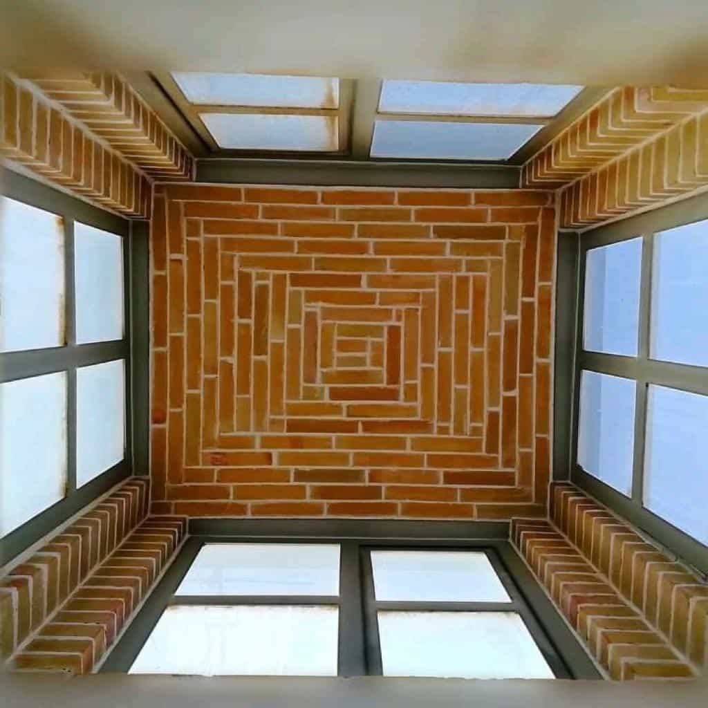 اجاره سوئیت آپارتمان مبله در مرکز شهر یزد و نزدیک به اماکن تاریخی