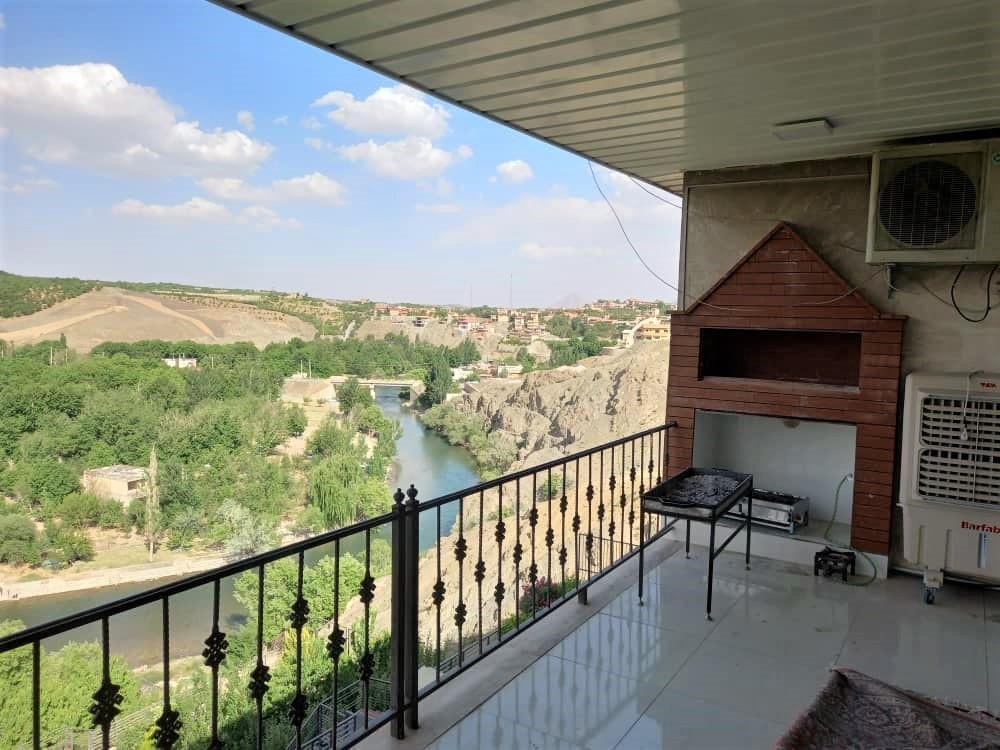 رزرو منزل دوخواب در چمعالی سامان با ویو رودخانه