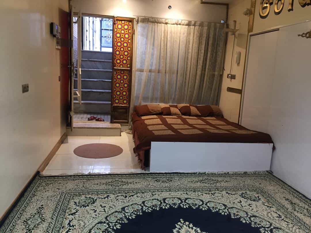 اجاره سوئیت مبله گلد1-در مدنی یزد