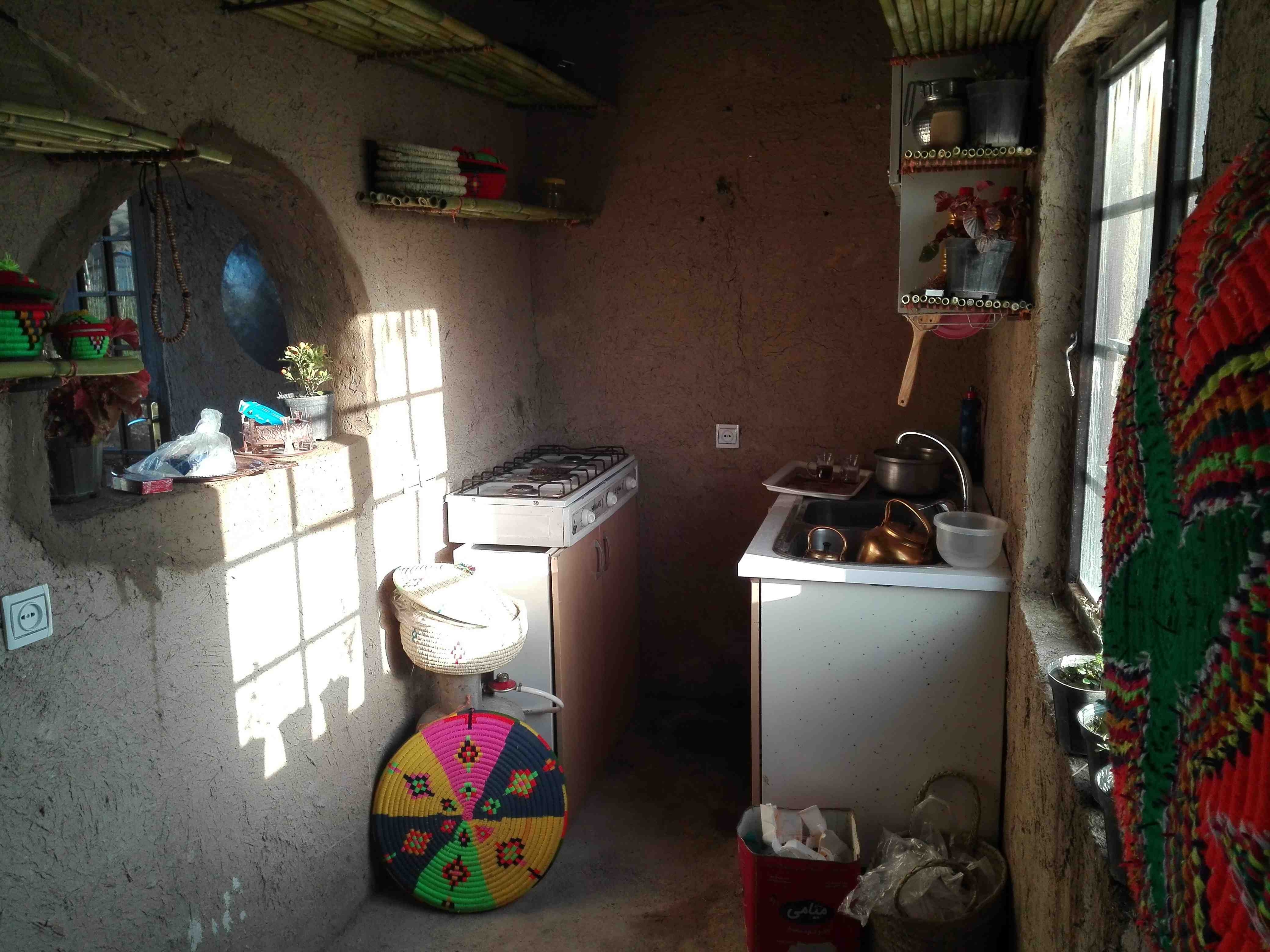 اجاره اقامتگاه بوم گردی سنتی تمیز در دره شهر